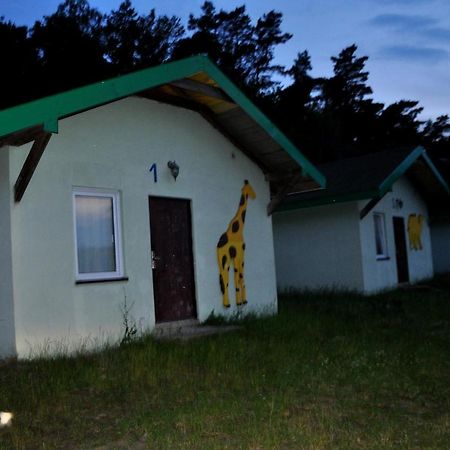 Domki Pod Lasem Плоньск Экстерьер фото